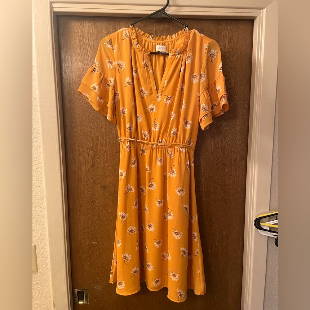 Gold floral flutter sleeve dress from Loft outlet, size XS (can also fit size S)